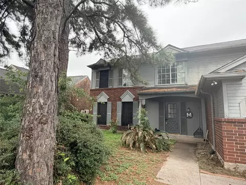13827 Hallfield Dr, Houston, TX 77014