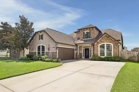 202 Wyndemere Dr, Montgomery, TX 77356
