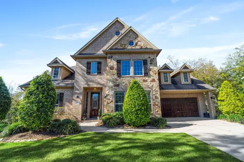 3911 Whispering Woods Ln, Richmond, TX 77406