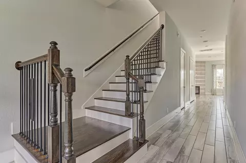 Entry Way - 2113 Solstice Blvd, Spring, TX 77386 photo 2 of 4