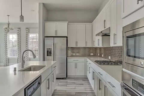 Kitchen - 2113 Solstice Blvd, Spring, TX 77386 photo 3 of 4