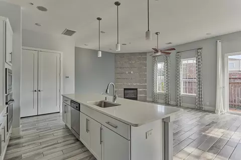 Kitchen - 2113 Solstice Blvd, Spring, TX 77386 photo 4 of 4