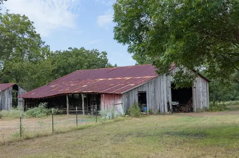 Other - 9809 Mazoch Rd, Weimar, TX 78962 photo 3 of 5