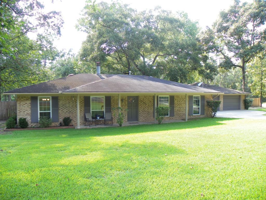 14570 Kirbee Rd, Conroe, TX 77302 photo 1