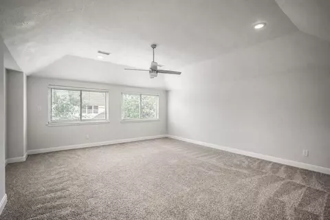 Bedroom - 7714 Northbridge Dr, Spring, TX 77379 photo 7 of 7