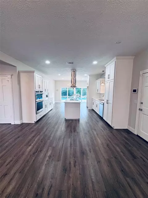 Kitchen - 7714 Northbridge Dr, Spring, TX 77379 photo 1 of 2