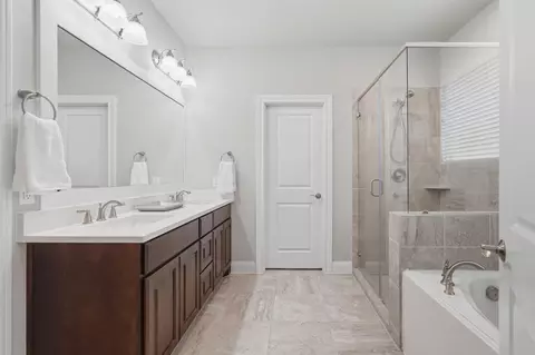 Bath - 7919 Augusta Creek Ct, Spring, TX 77389 photo 1 of 6