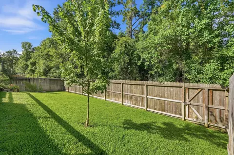 Exterior - 7919 Augusta Creek Ct, Spring, TX 77389 photo 6 of 7