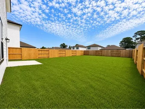 Exterior - 18665 Shauna Danielle Dr, New Caney, TX 77357 photo 1 of 2