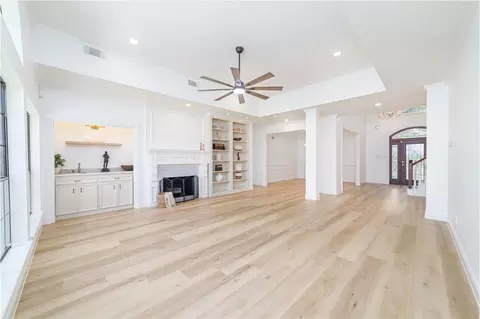 Living - 16006 Winchmore Hill Dr, Spring, TX 77379 photo 2 of 6