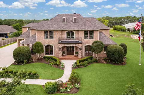1002 Cowards Creek Ct, Friendswood, TX 77546