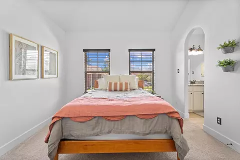 Bedroom - 15718 Conners Ace Dr, Spring, TX 77379 photo 2 of 4
