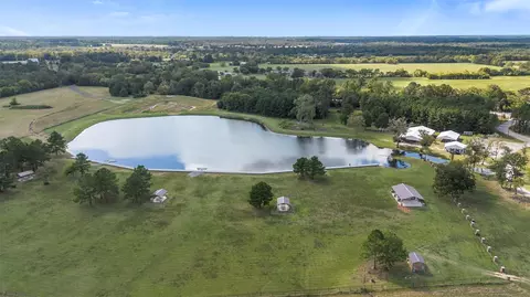 15896 Ridge Oak Rd, Willis, TX 77378 photo 2