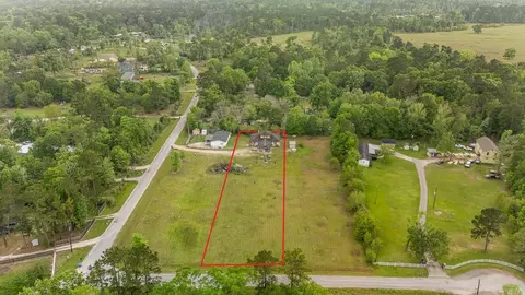 18740 Deer Glen Dr, Conroe, TX 77302