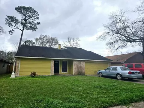 17415 Mallett St, Crosby, TX 77532