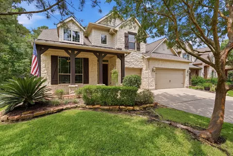 63 W Canyon Wren Cir, The Woodlands, TX 77389