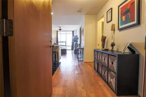 5110 San Felipe #151W, Houston, TX 77056