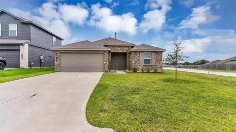 14200 Yellow Jacket Ct, Willis, TX 77318