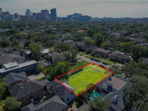 2332 Swift Blvd, Houston, TX 77030