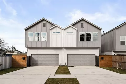 1564 Godwin St, Houston, TX 77023