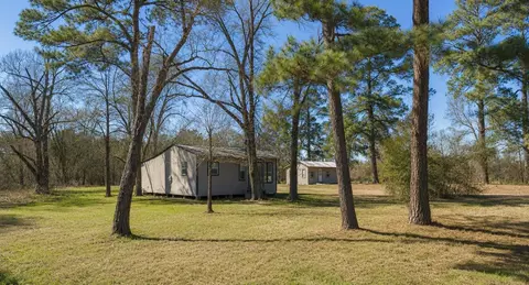 5120 Fm 1374 Rd, Huntsville, TX 77340