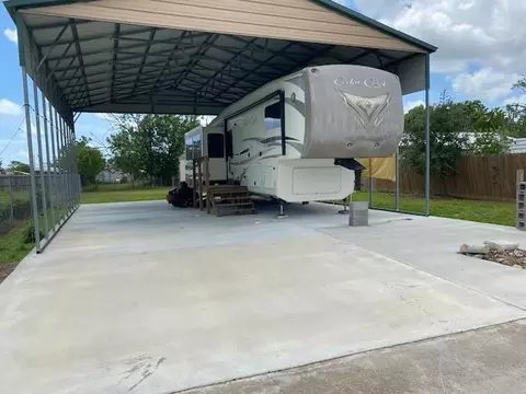 1312 Center St, Matagorda, TX 77457