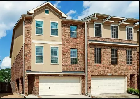 8118 Stoneyway Dr, Houston, TX 77040