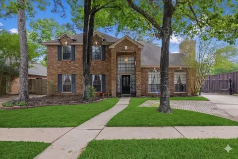 18319 Oakhampton Dr, Houston, TX 77084