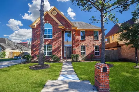 3243 Ashlock Dr, Houston, TX 77082