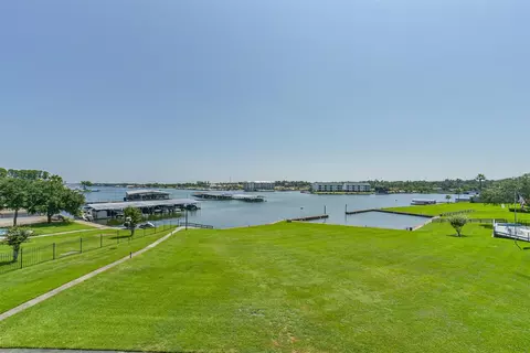 15575 Marina Dr #315C, Montgomery, TX 77356