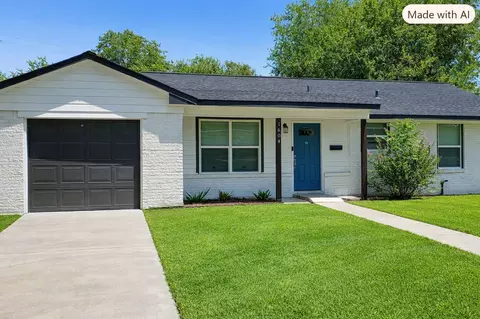 1604 Crockett Ave, Victoria, TX 77901