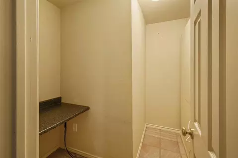 6625 E Post Rd, Kyle, TX 78640 photo 25