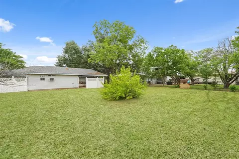 6625 E Post Rd, Kyle, TX 78640 photo 35