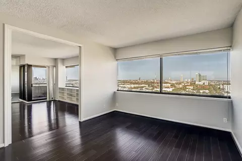 5000 Montrose Blvd #18A, Houston, TX 77006