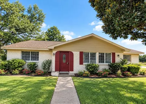 3704 Cork Dr, Houston, TX 77047