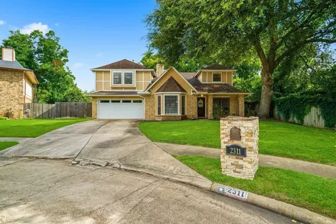 2311 Woven Wood Ln, Richmond, TX 77406