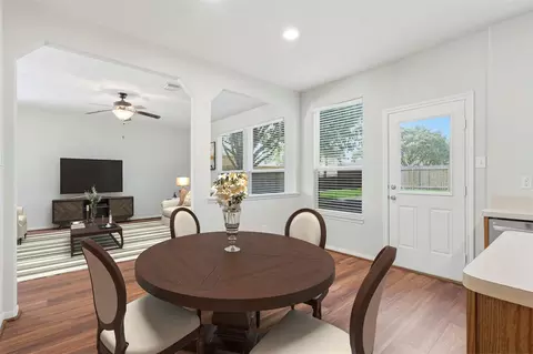Dining - 723 Slate Valley Ln, Spring, TX 77373 photo 2 of 2