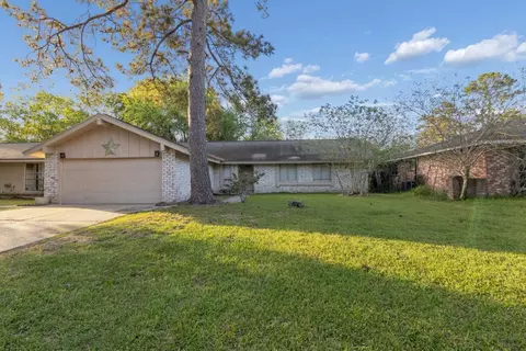 4425 Algernon Dr, Spring, TX 77373