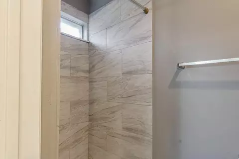 Bath - 4425 Algernon Dr, Spring, TX 77373 photo 1 of 2
