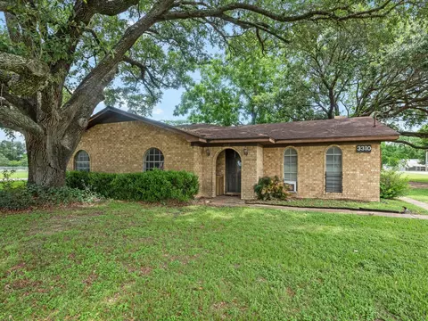 3310 2nd St, Pattison, TX 77466