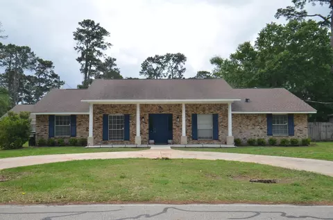 17603 Wild Oak Dr, Houston, TX 77090