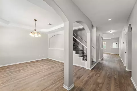 8911 Willow Wind Ln, Houston, TX 77083