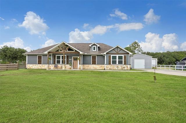 4726 Smith Rd, Alvin, TX 77511
