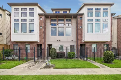 2848 Leeland St, Houston, TX 77003