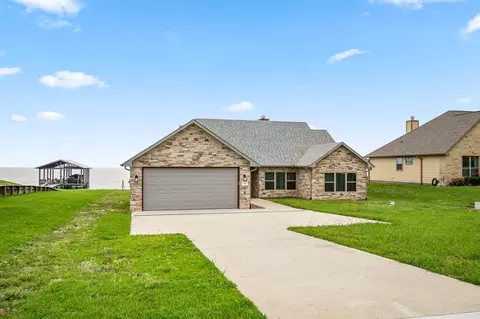 121 Heritage Dr, Point Blank, TX 77364 photo 1