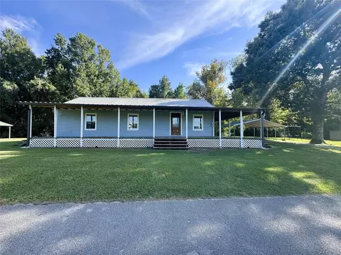 137 County Road 2090, Liberty, TX 77575