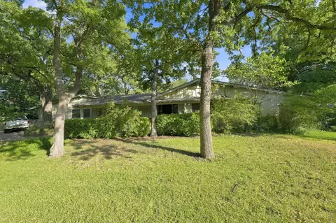 5744 Danciger Dr, Fort Worth, TX 76112