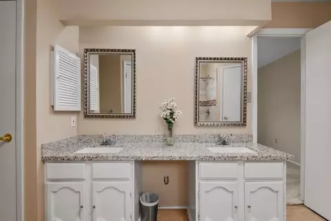 Bath - 5822 Fallengate Dr, Spring, TX 77373 photo 3 of 5