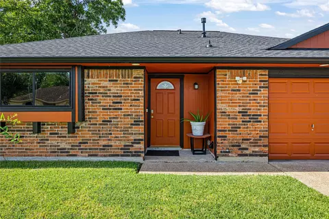 Exterior - 5923 Dee Dr, Pasadena, TX 77505 photo 4 of 6