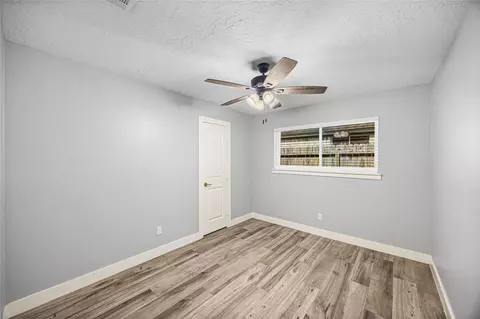 Bedroom - 5923 Dee Dr, Pasadena, TX 77505 photo 2 of 2